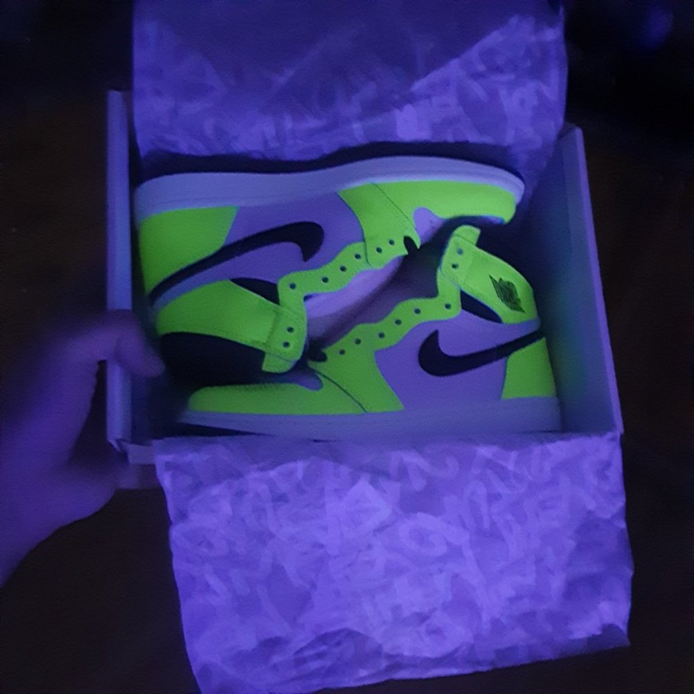 SIZE 6M / 7.5W - Jordan 1 Retro High OG Visionaire - 555088-702 - AUTHENTIC NEW! - Picture 5 of 13